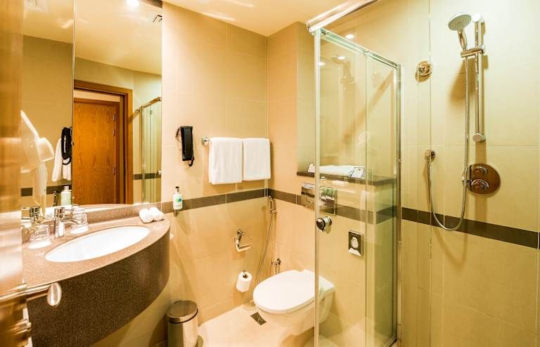 Holiday Inn Express Airport - 2* pas cher photo 2