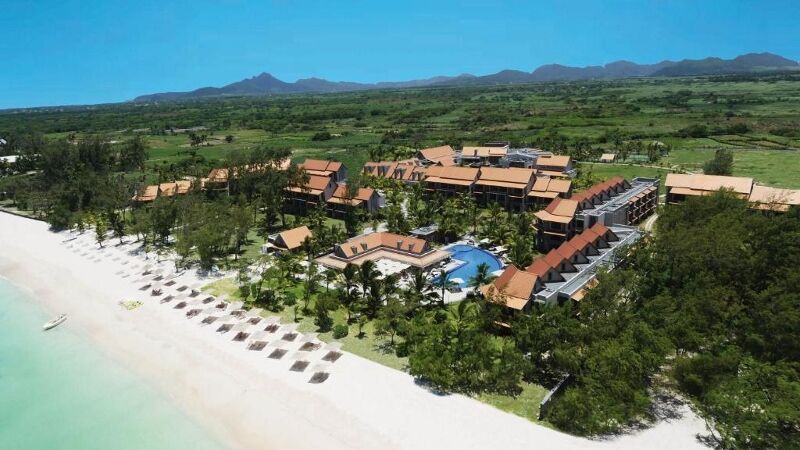 Crystals Beach Resort Belle Mare, a member of Radisson Individuals 4* pas cher photo 1
