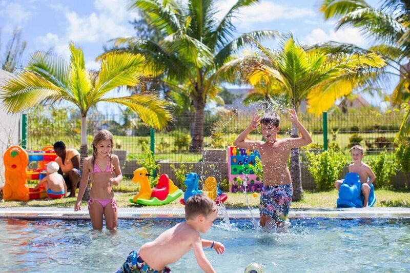Crystals Beach Resort Belle Mare, a member of Radisson Individuals 4* pas cher photo 14