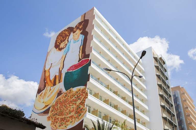 Hotel whala!fun - 4* pas cher photo 1