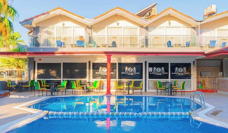 Sayanora Hotel - 3* pas cher photo 4