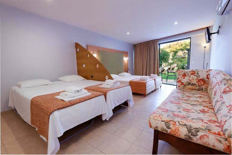 Hotel Punta - 4* pas cher photo 8