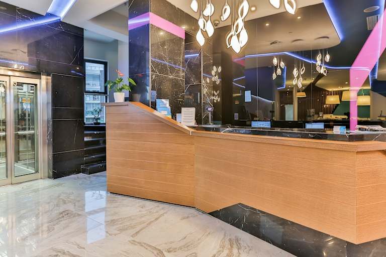Hotel Bracera - 4* pas cher photo 1