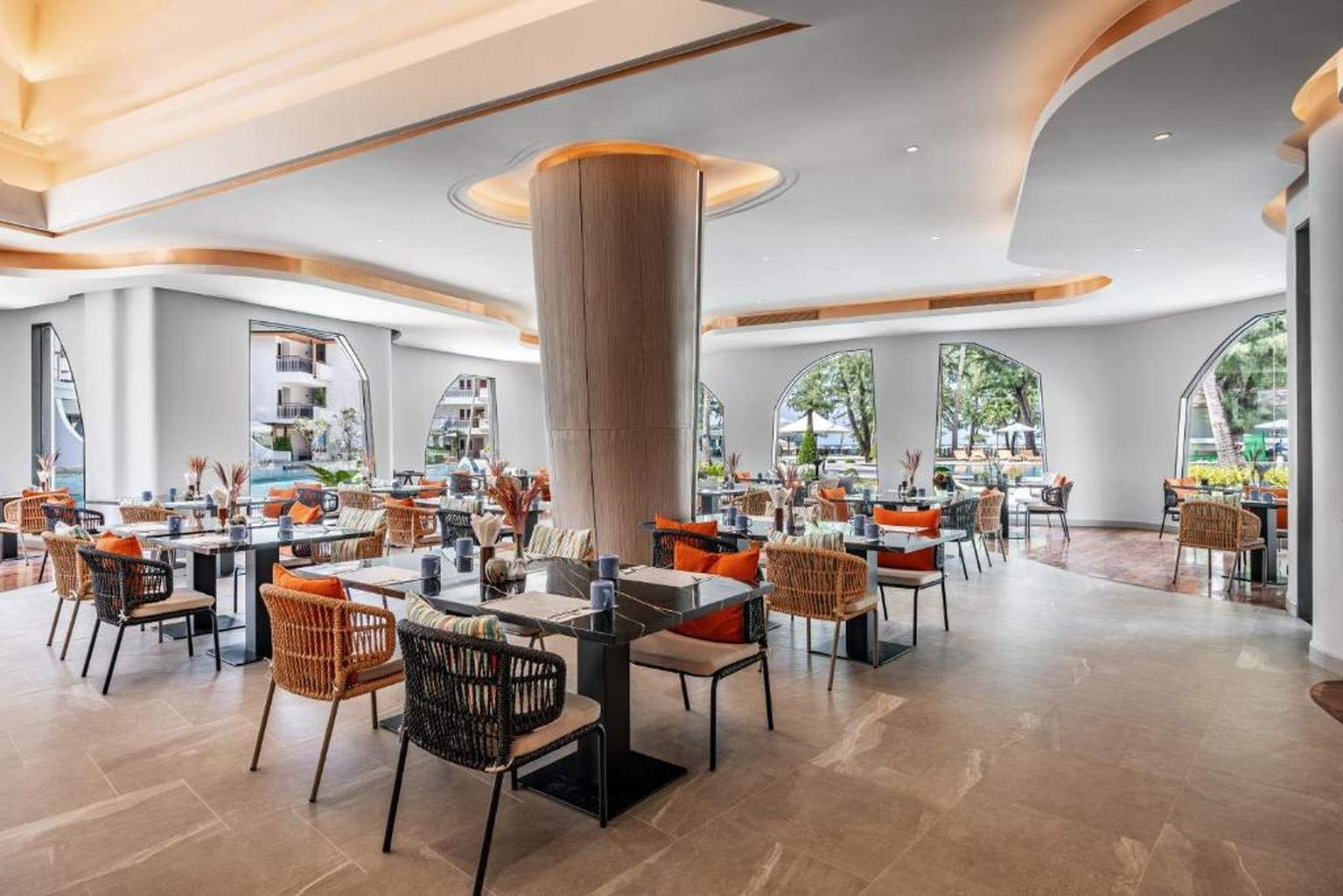 Hôtel Amora Beach Resort Phuket 5* pas cher photo 6