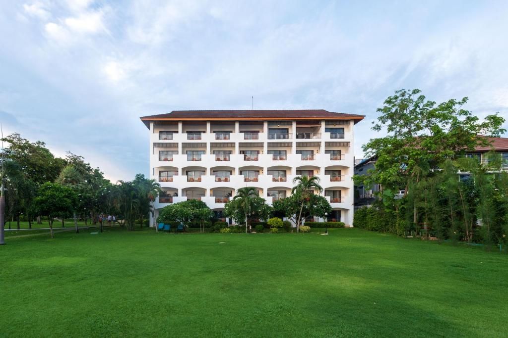 Hôtel Pinnacle Grand Jomtien Resort and Beach Club 4* pas cher photo 20