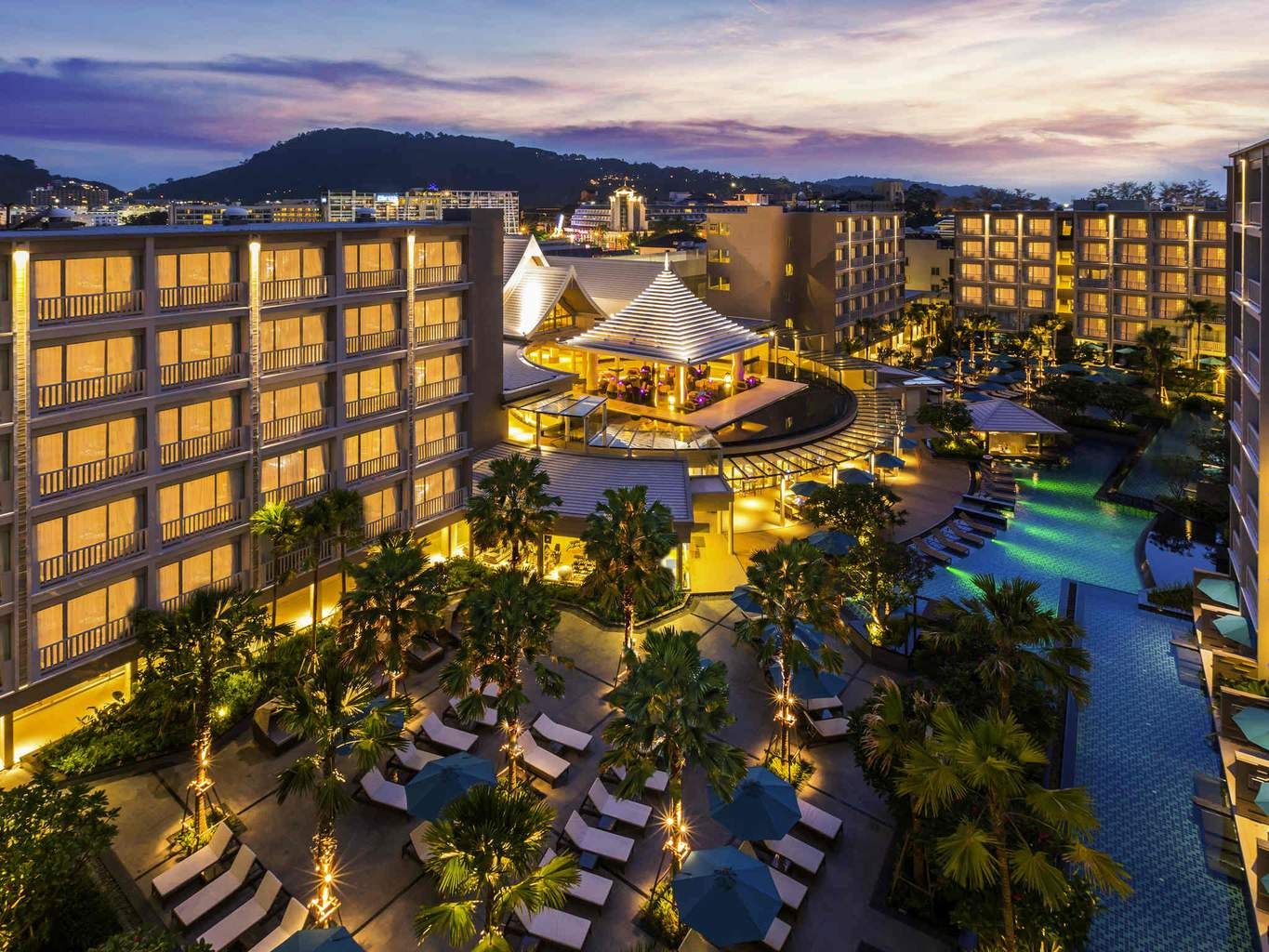 Hôtel Grand Mercure Phuket Patong 5* pas cher photo 1