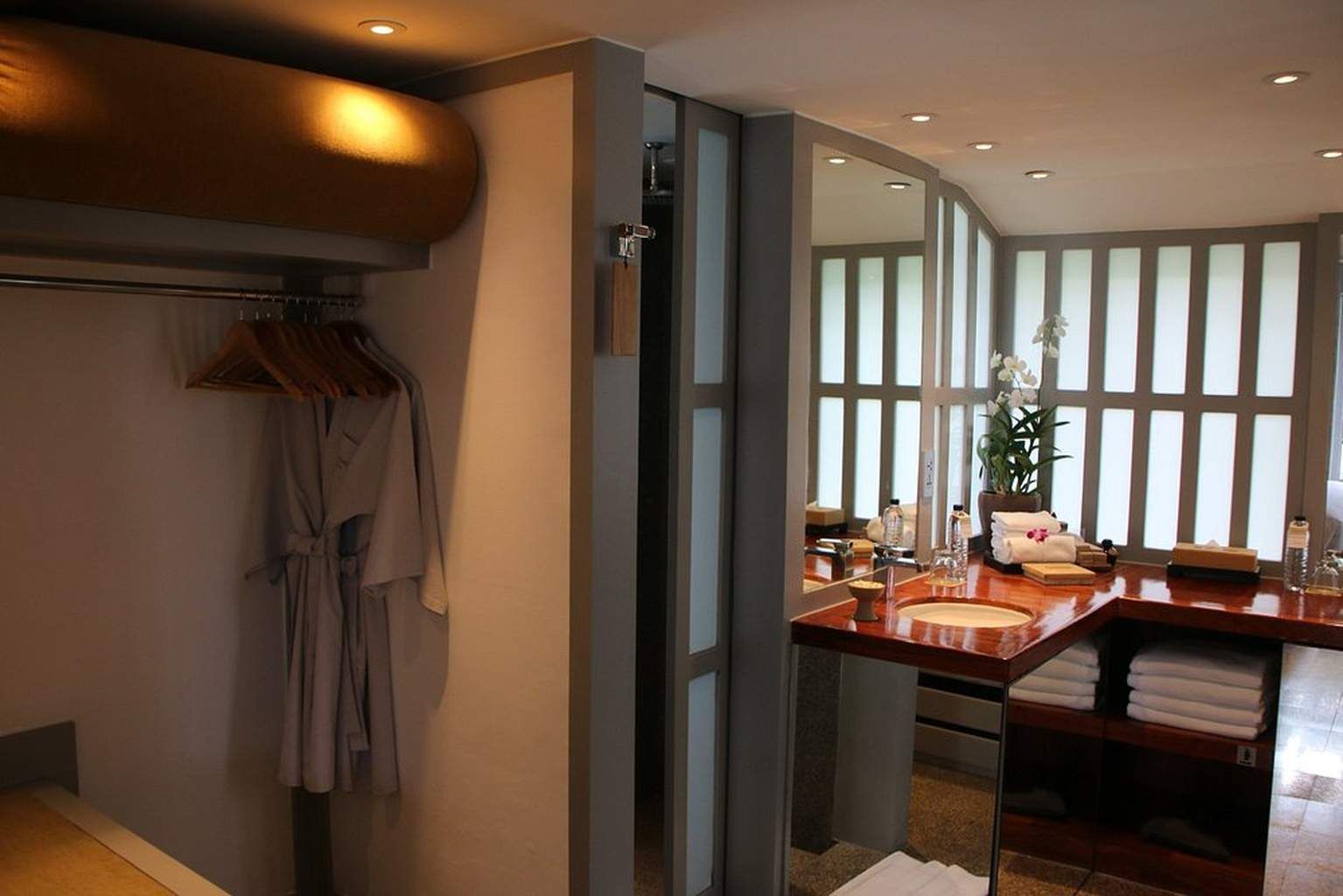 Hôtel The Surin Phuket 5* pas cher photo 6