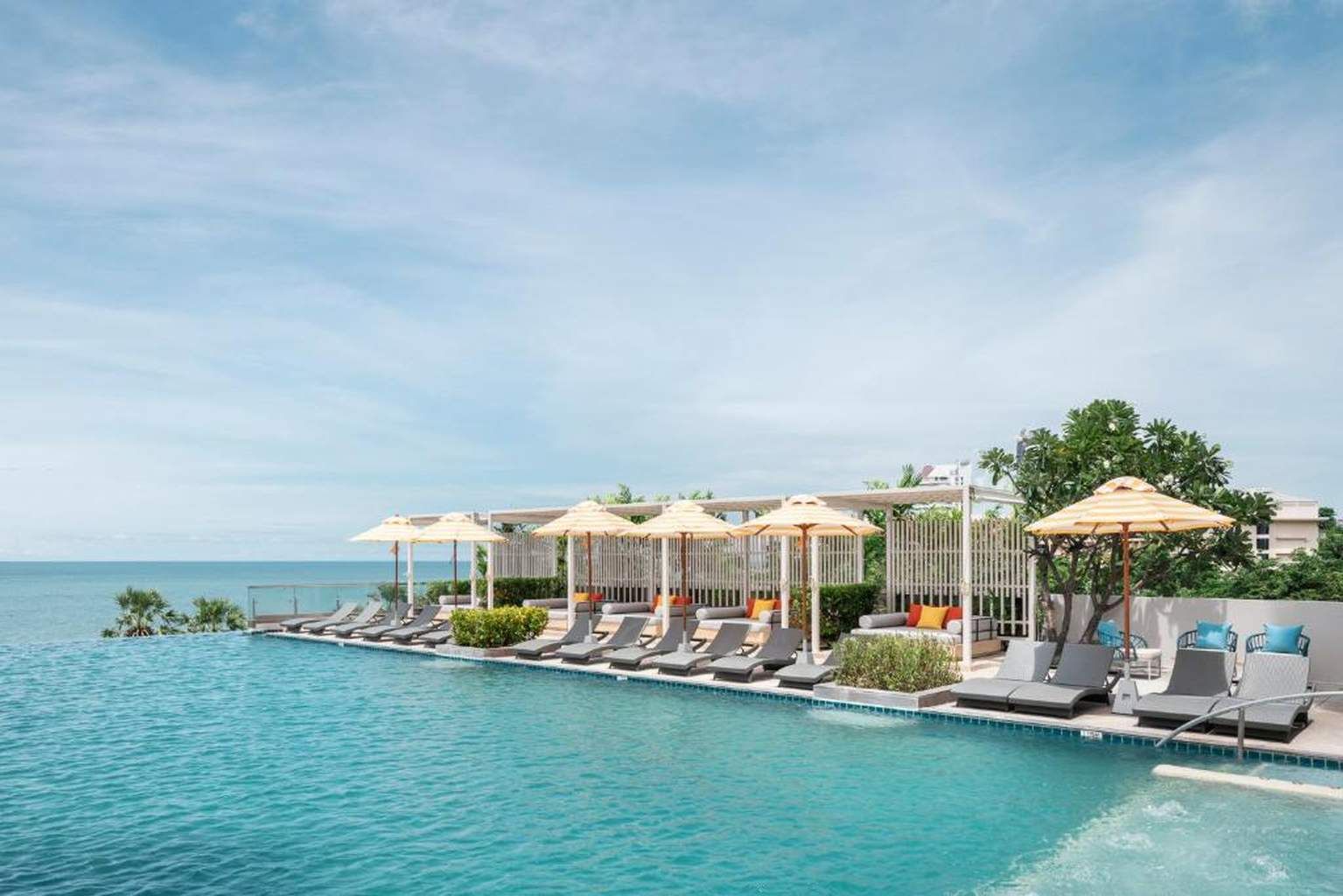 Hôtel Holiday Inn Pattaya by IHG 4* pas cher photo 1