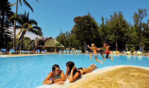 Relais de l'Hermitage Saint Gilles 3* pas cher photo 2