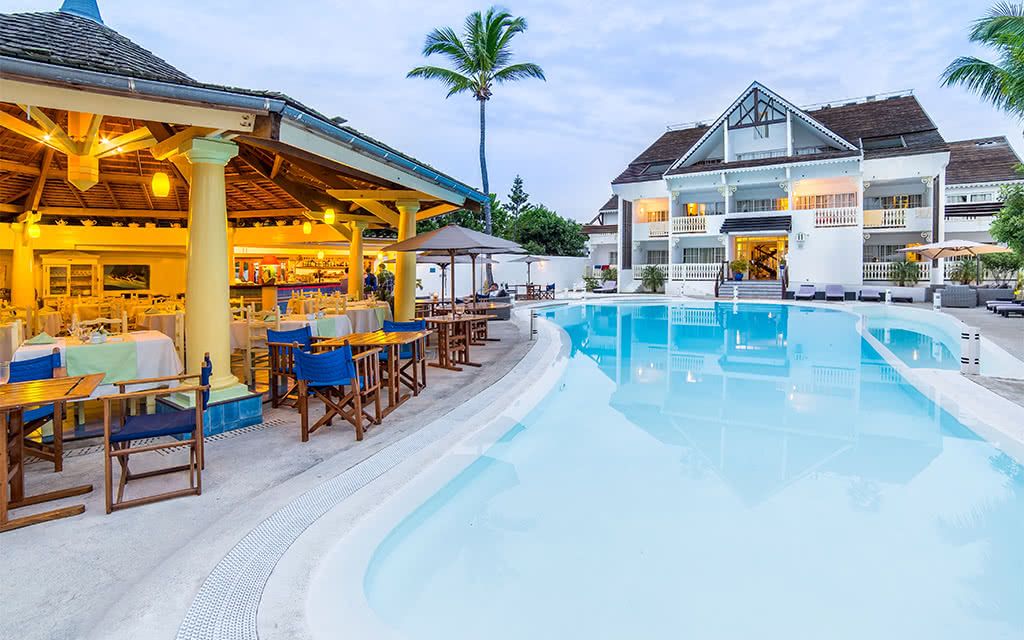 Hôtel Le Nautile Beachfront 3* pas cher photo 3