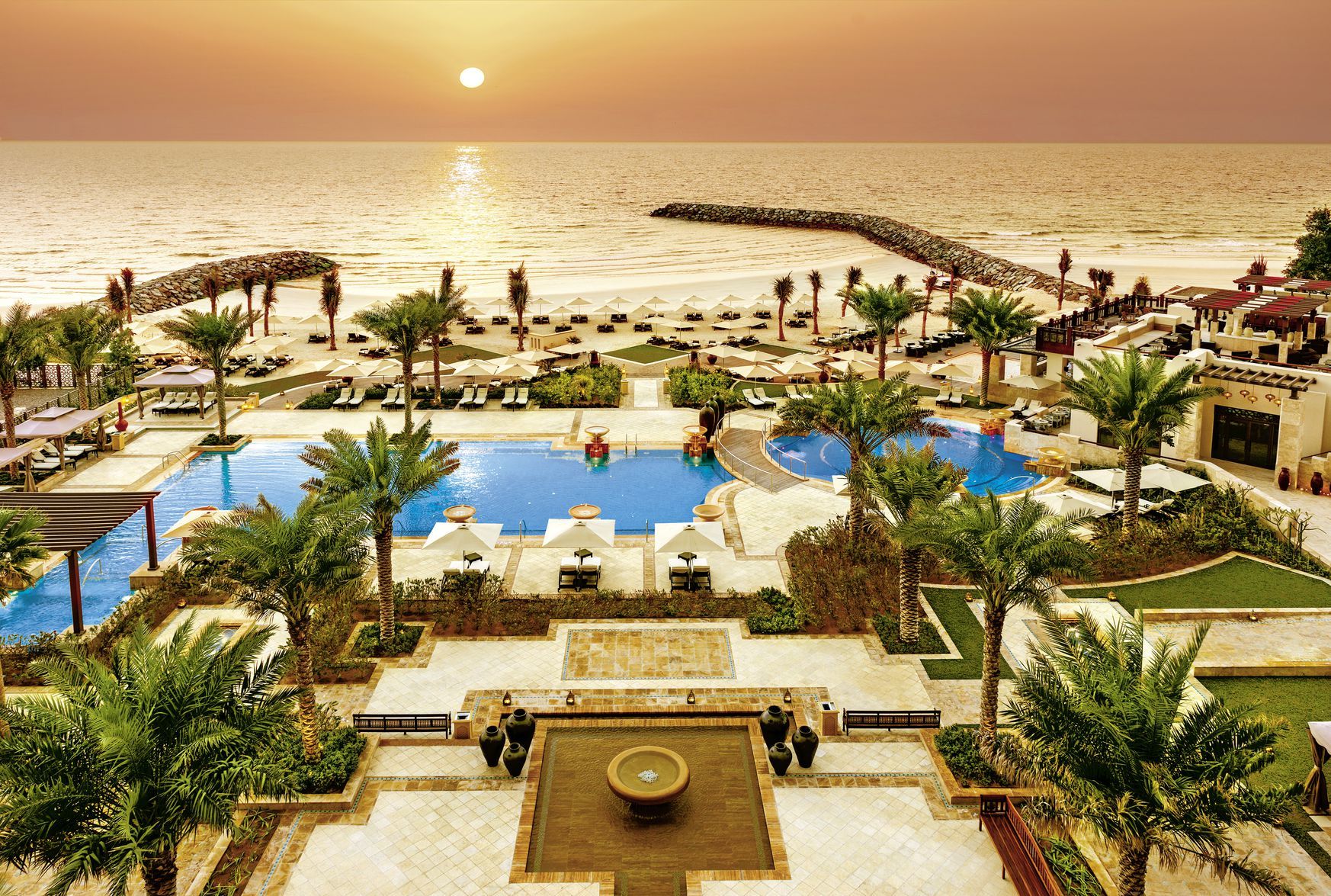 Hôtel Ajman Saray, A Luxury Collection Resort 5* pas cher photo 1