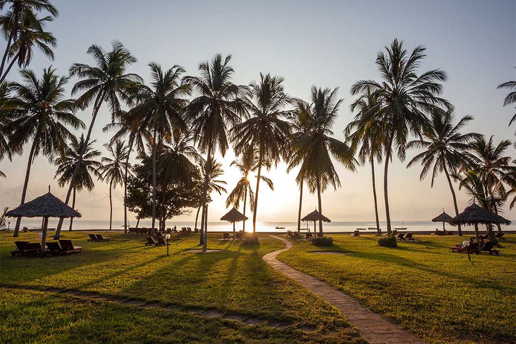 Hôtel Neptune Paradise Beach Resort 4* pas cher photo 3