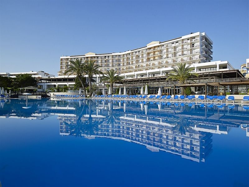 Hôtel Amilia Mare Beach Resort 5* pas cher photo 1