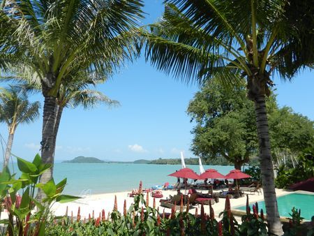 Hôtel The Village Coconut Island 5* pas cher photo 1