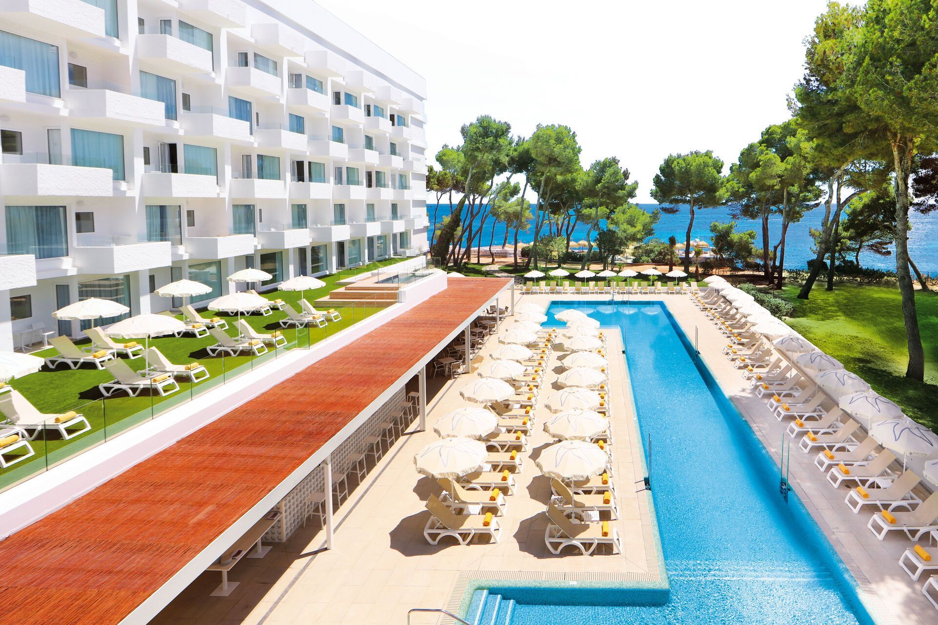 Hôtel Iberostar Selection Santa Eulalia 4* pas cher photo 1