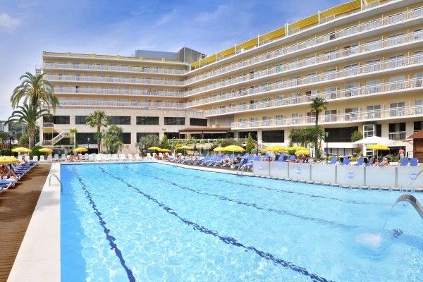 Hôtel GHT Oasis Park et Spa 4* pas cher photo 1
