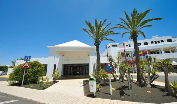 Hôtel Bluebay Lanzarote 3* pas cher photo 1