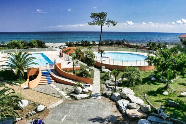 Résidence hôtelière Cala Bianca Adonis Borgo 3* pas cher