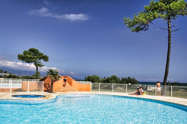 Résidence hôtelière Cala Bianca Adonis Borgo 3* pas cher photo 4