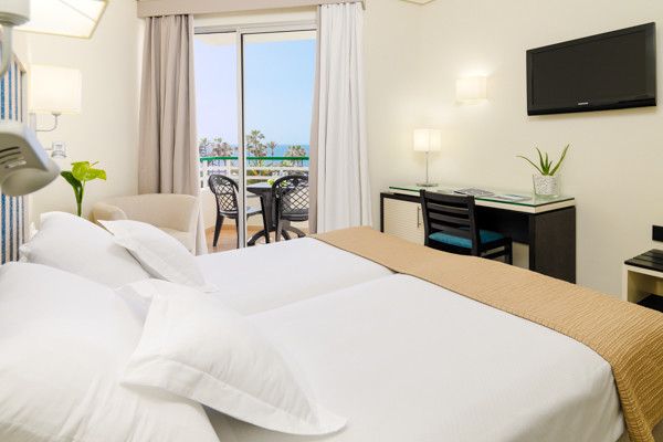 Hôtel H10 Las Palmeras 4* pas cher photo 3