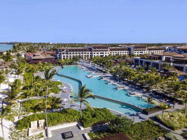 Hôtel Lopesan Costa Bavaro Resort 5* pas cher