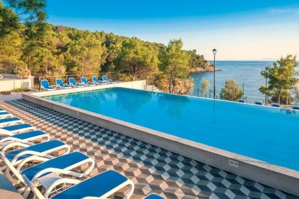 Hôtel Gava Waterman Milna 4* pas cher