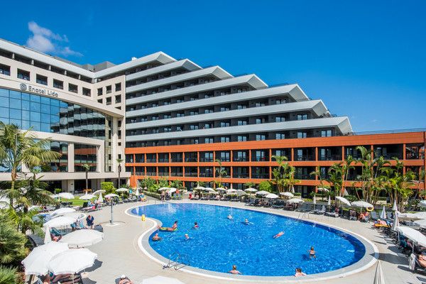 Hôtel Enotel Lido Resort et Spa 5* pas cher