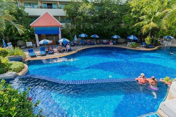 The Royal Paradise Hôtel et Spa Patong Phuket 4* pas cher photo 2