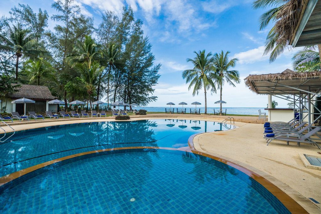 Hôtel Ôclub Experience Khaolak Emerald Beach Resort & Spa 4* pas cher