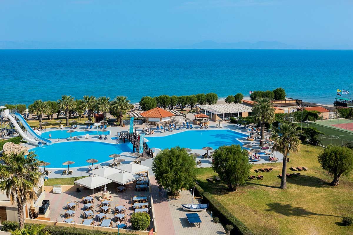 Hôtel Club Marmara Doreta Beach 4* pas cher photo 1