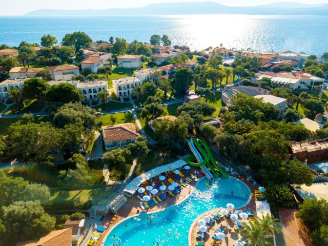 Hôtel Mondi Club Resort Atlantis 4* pas cher photo 1