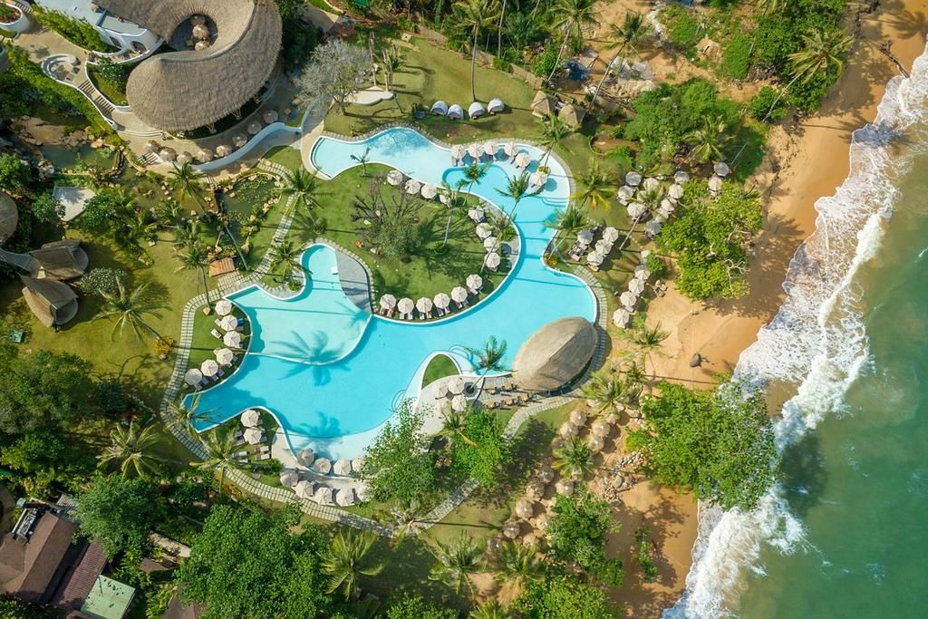Hôtel Eden Beach Resort et Spa 5* pas cher