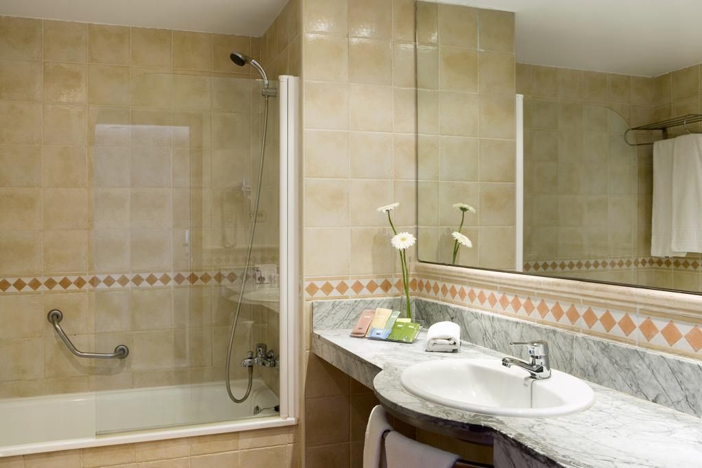 Hôtel H10 Mediterranean Village 4* pas cher photo 5