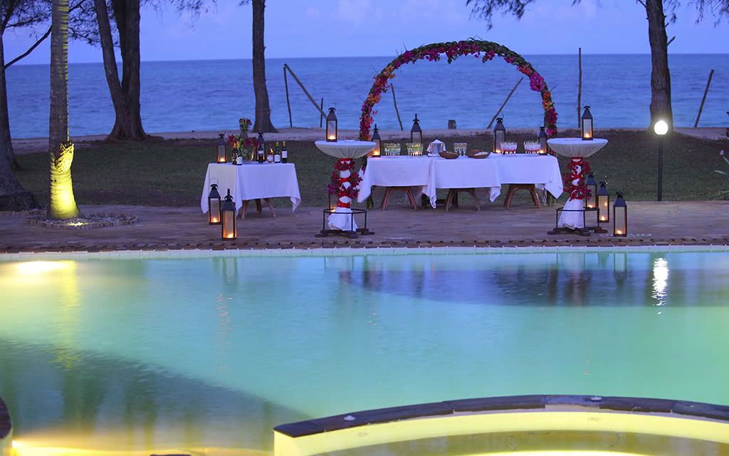 Hôtel Bluebay Beach Resort & Spa 4* pas cher