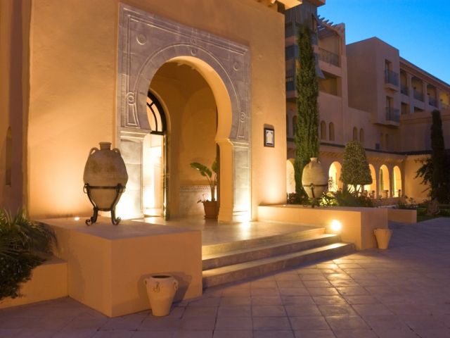 Hôtel Alhambra Thalasso 5* pas cher photo 1