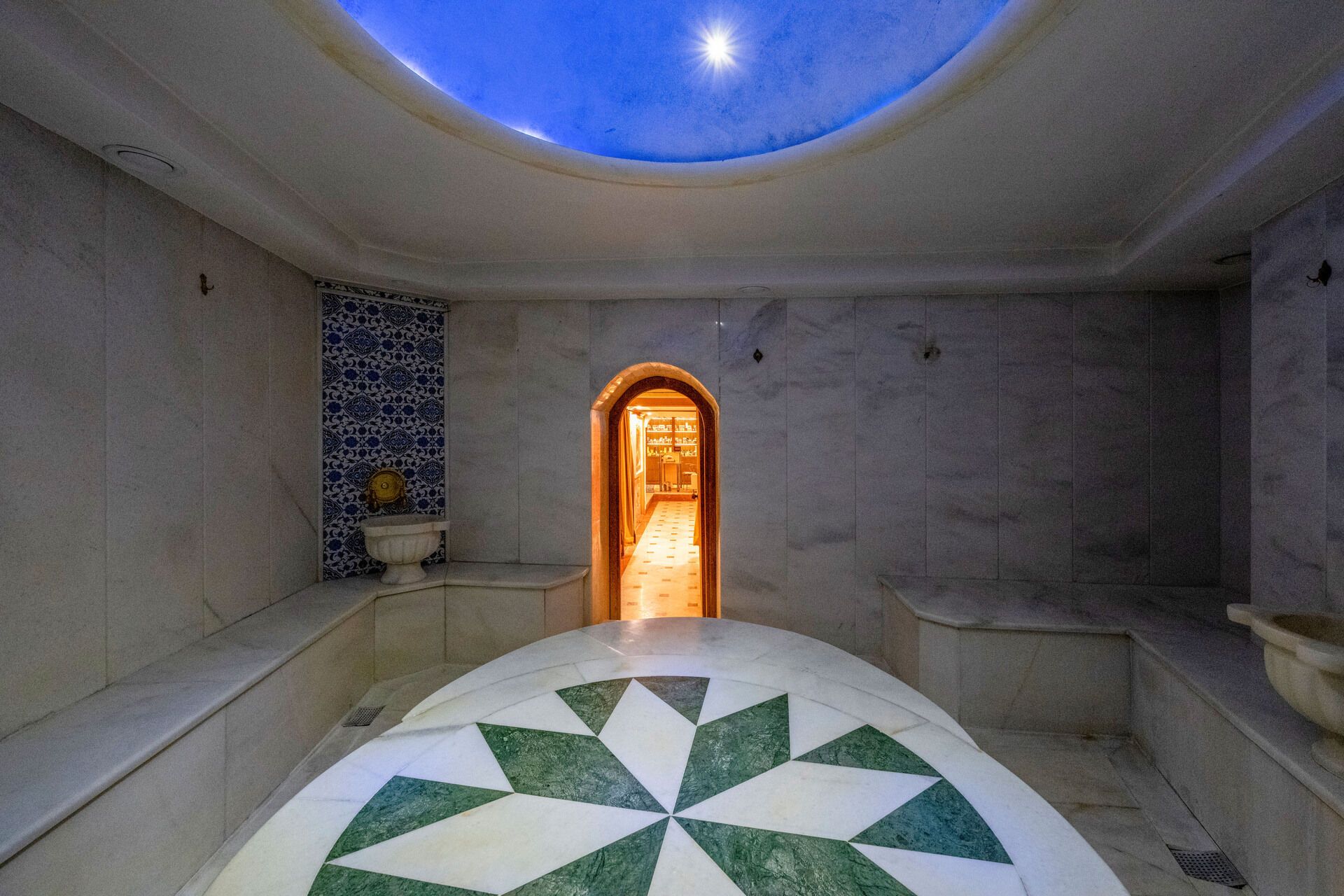 Hôtel The Byzantium 4* pas cher photo 1