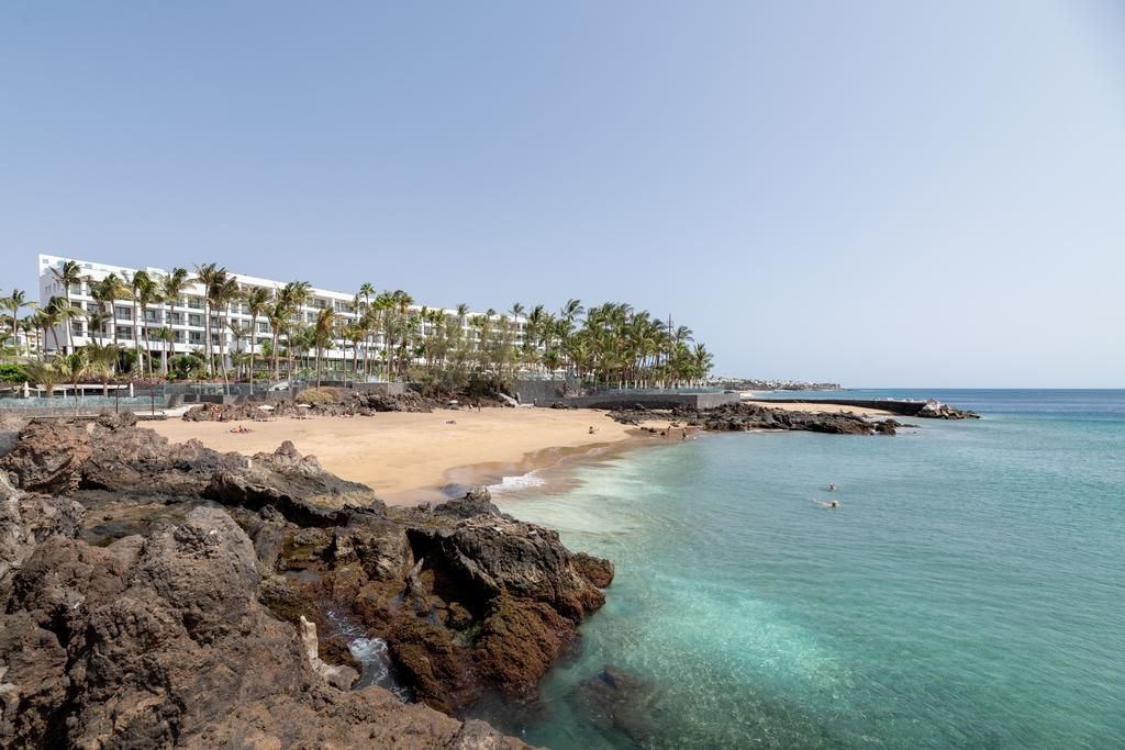 Hôtel Fariones 5* pas cher photo 1