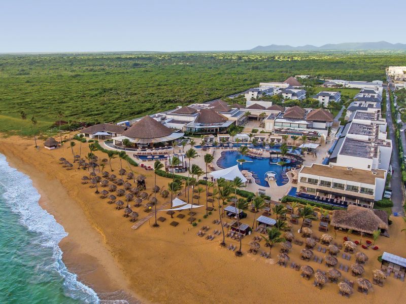Hôtel CHIC Punta Cana Resort by Royalton 5* pas cher photo 3
