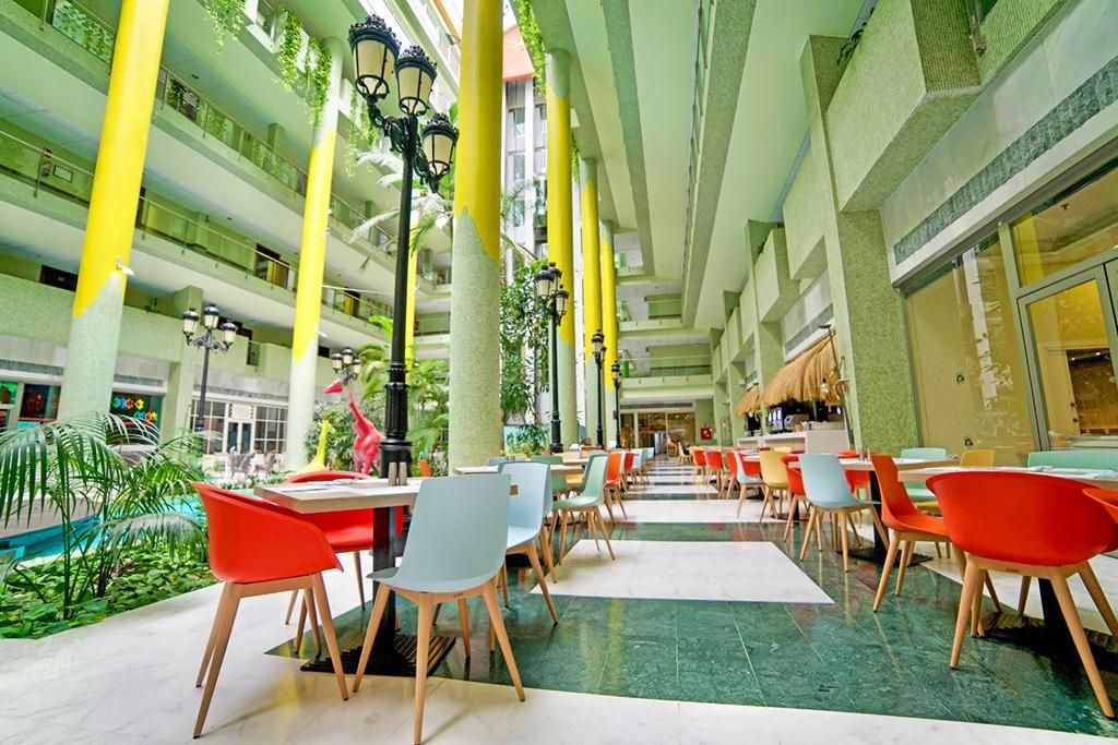Hôtel Holiday World RIWO 4* pas cher photo 8