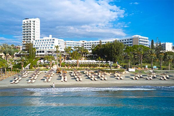 Mediterranean Beach Hôtel 4* pas cher photo 1