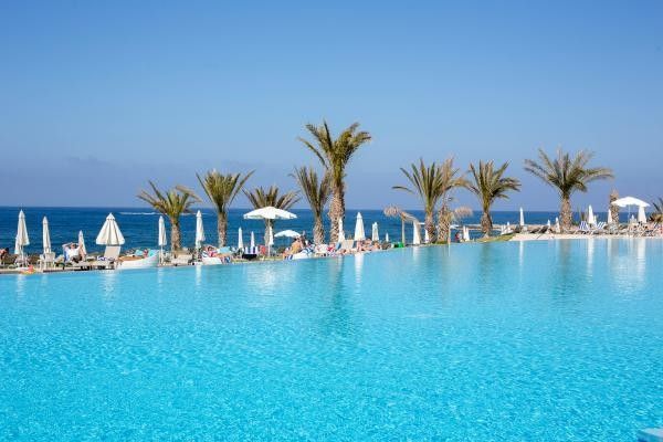 King Evelthon Beach Hôtel et Resort 5* pas cher photo 1