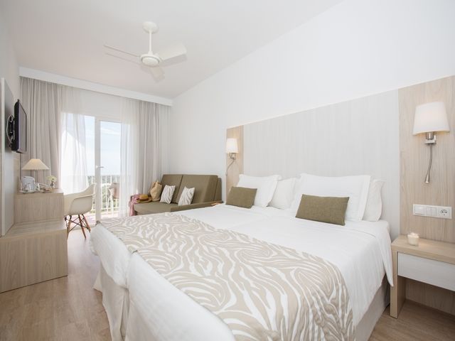 Hôtel Castell dels Hams 4* pas cher photo 2