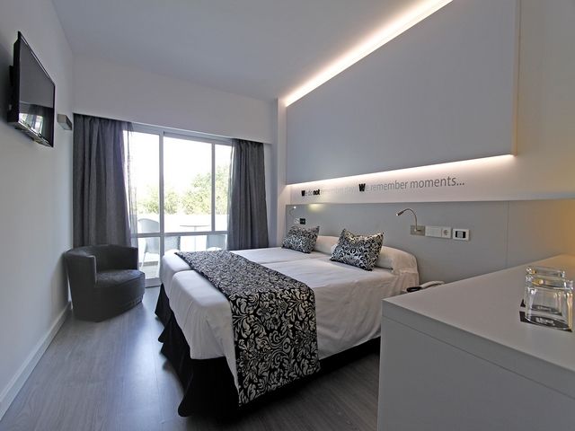 Hôtel BG Pamplona 4* pas cher photo 2