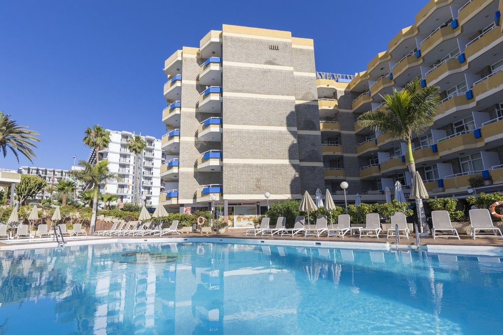 LIVVO Veril Playa Hôtel et Suites 3* pas cher photo 1