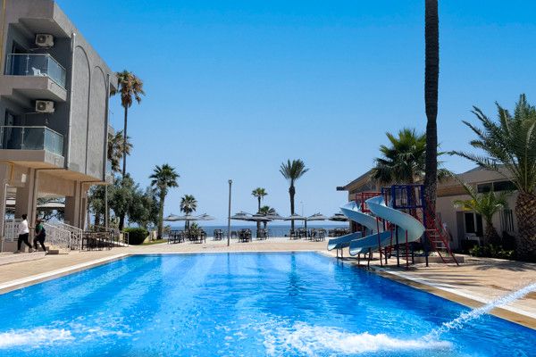 Hôtel Esplanade City Beach by One 4* pas cher photo 1