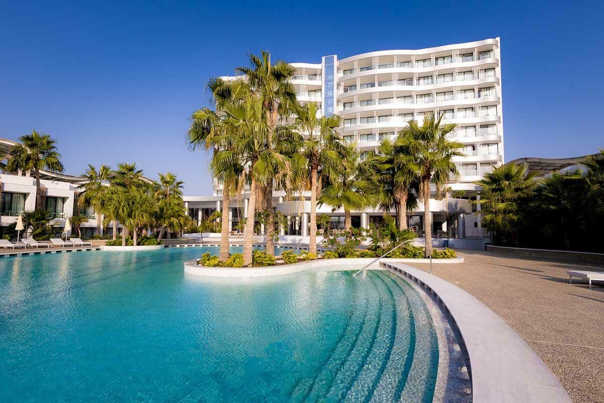 Hôtel Radisson Beach Resort Larnaca 5* pas cher photo 1