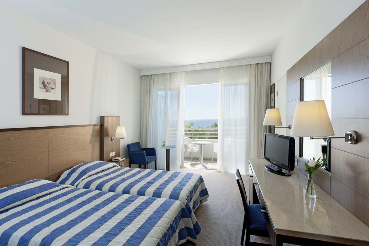 Hôtel Mediterranean Beach 4* pas cher photo 7