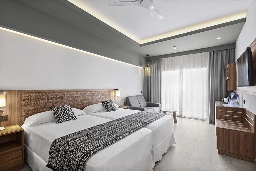 Hôtel Riu Palace Santa Maria 5* pas cher photo 3