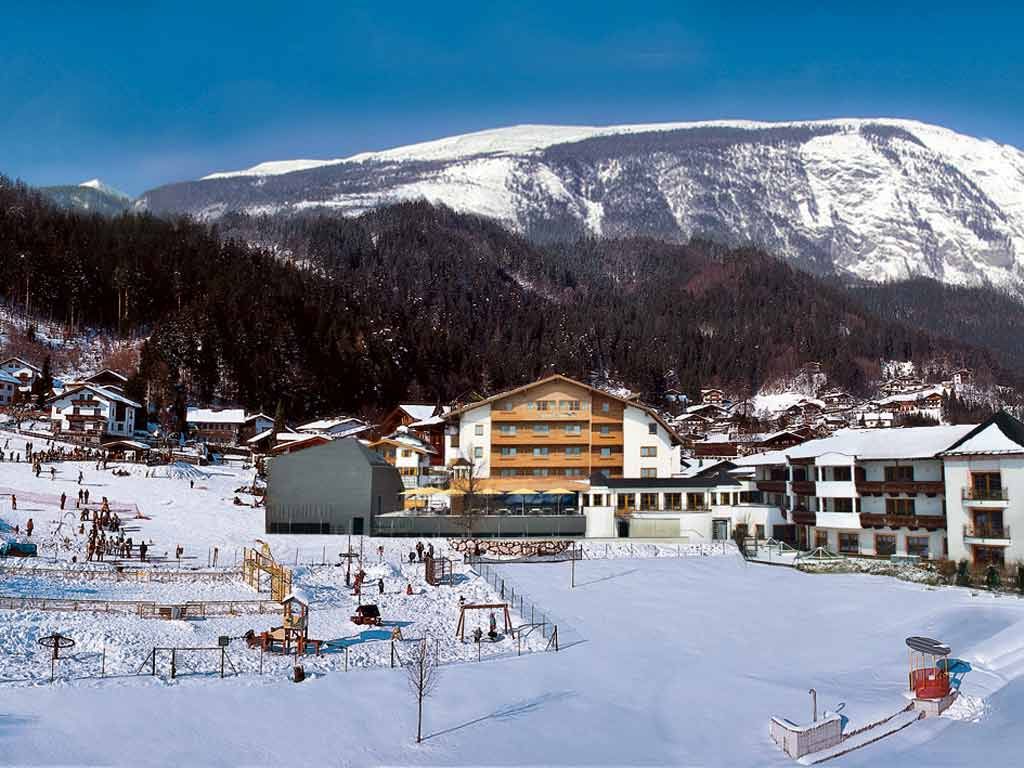 Nouvel An au Tyrol - Hôtel Schwarzbrunn 4* sup Resort & Spa - Transport en avion pas cher photo 1