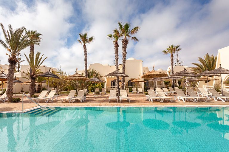 Hôtel César Thalasso et Conventions 4* - cure thalasso incluse pas cher photo 1